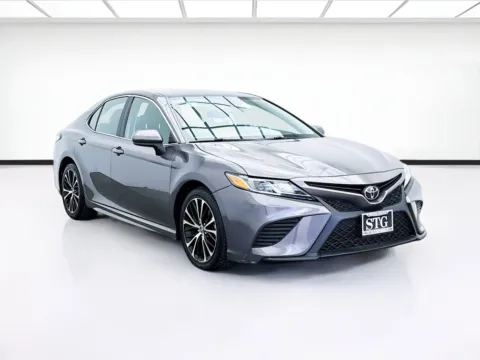 Another view of 2020 Toyota Camry SE for sale in Bellflower, CA at STG Bellflower