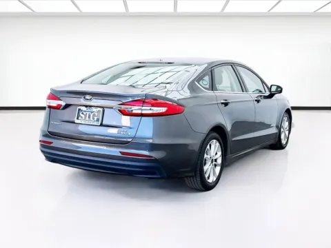 More photos of 2019 Ford Fusion Hybrid SE at STG Bellflower, CA