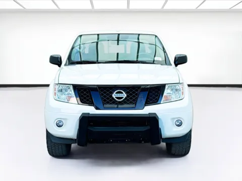 Photos of 2018 Nissan Frontier SV for sale in Bellflower, CA at STG Bellflower