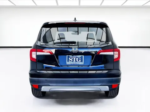 More photos of 2019 Honda Pilot EX-L at STG Bellflower, CA