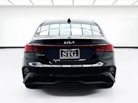 More photos of 2023 Kia Forte LXS at STG Bellflower, CA