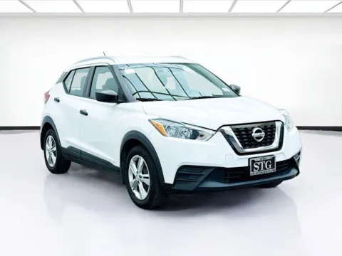 Another view of 2019 Nissan Kicks S for sale in Bellflower, CA at STG Bellflower