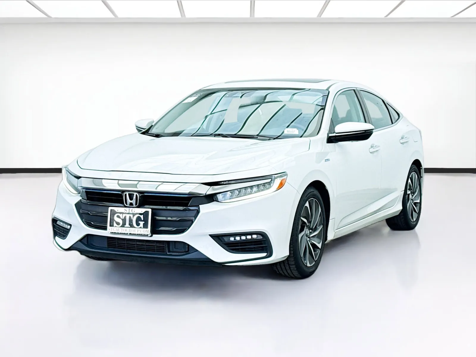 2022 Honda Insight Touring's photo