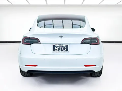 More photos of 2018 Tesla Model 3 at STG Bellflower, CA