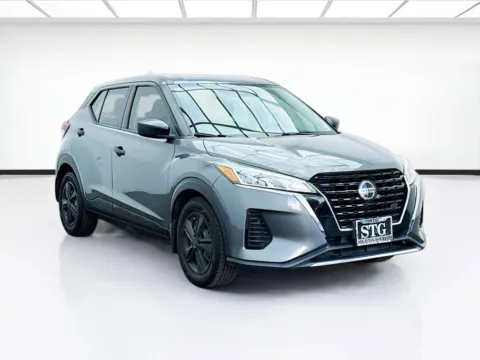 Another view of 2021 Nissan Kicks S for sale in Bellflower, CA at STG Bellflower