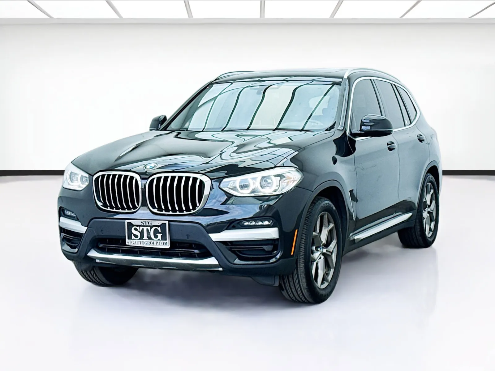 2020 BMW X3 30i's photo