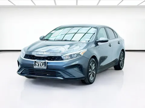 Gray 2023 Kia Forte LXS for sale in Bellflower, CA