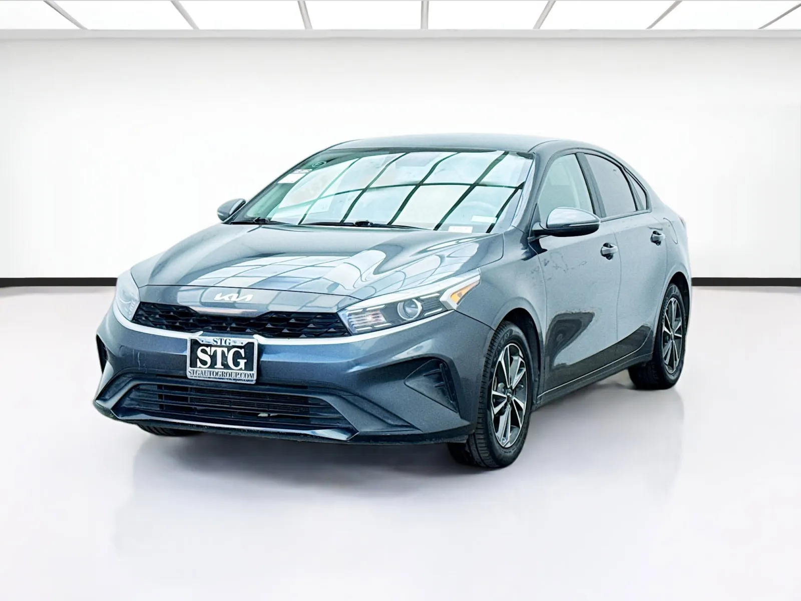 2023 Kia Forte LXS's photo