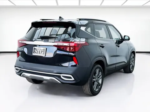 More photos of 2022 Kia Seltos S at STG Bellflower, CA