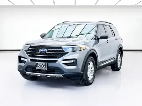 Gray 2022 Ford Explorer XLT for sale in Bellflower, CA