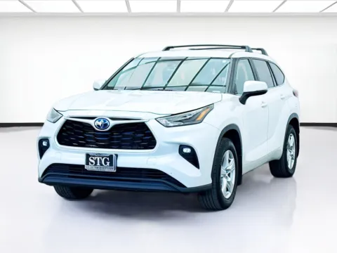 Unknown 2023 Toyota Highlander LE for sale in Bellflower, CA