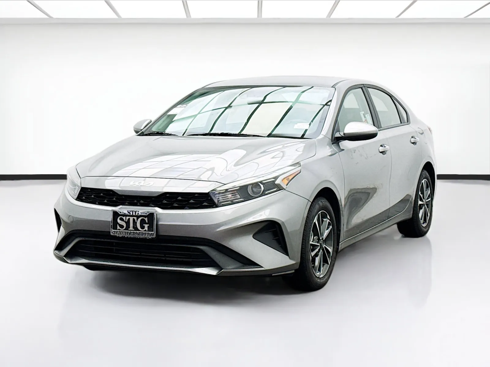 2024 Kia Forte LXS's photo