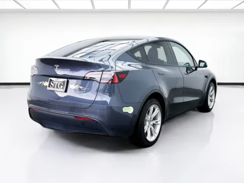 More photos of 2023 Tesla Model Y Long Range at STG Bellflower, CA