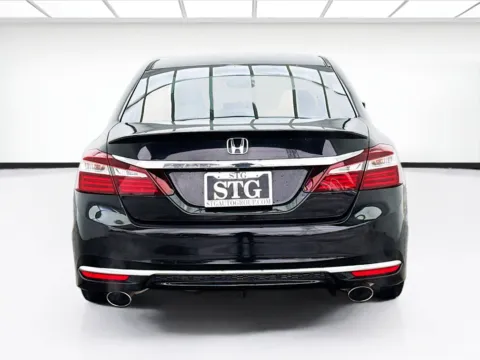 More photos of 2017 Honda Accord Sedan Sport Special Edition at STG Bellflower, CA