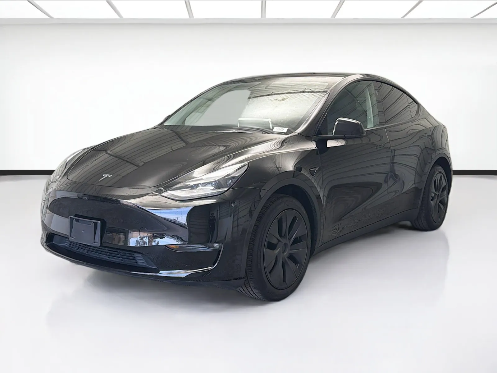 2024 Tesla Model Y Long Range's photo