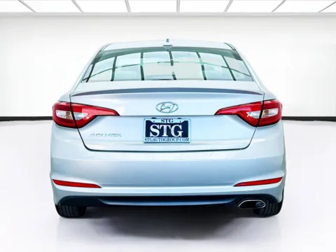 More photos of 2015 Hyundai Sonata SE at STG Bellflower, CA