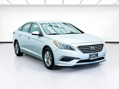 Another view of 2015 Hyundai Sonata SE for sale in Bellflower, CA at STG Bellflower
