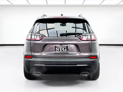 More photos of 2021 Jeep Cherokee Latitude Lux 80th Anniversary at STG Bellflower, CA