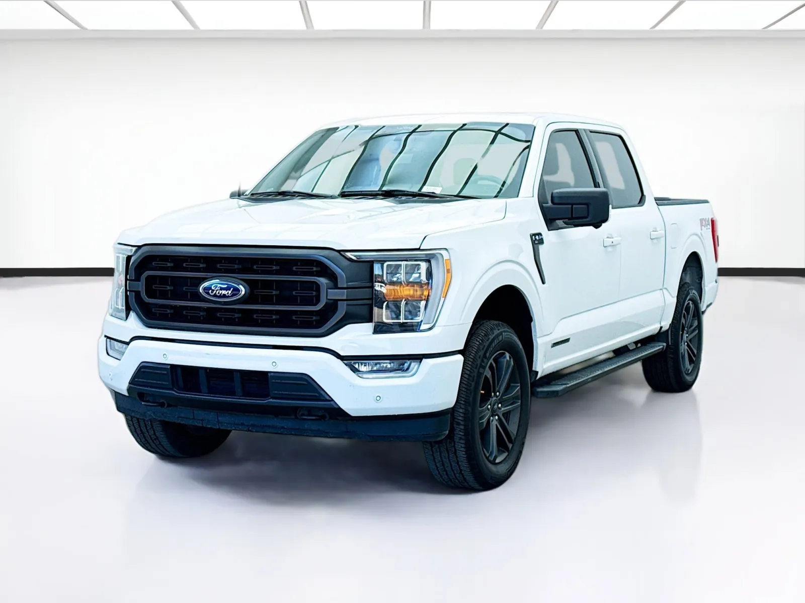 2022 Ford F-150 XLT's photo