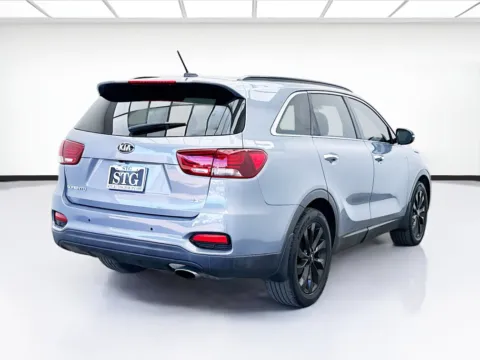 More photos of 2020 Kia Sorento S at STG Bellflower, CA