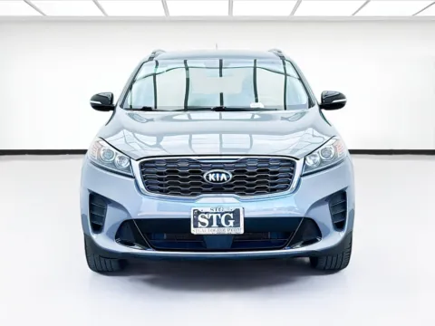 Photos of 2020 Kia Sorento S for sale in Bellflower, CA at STG Bellflower