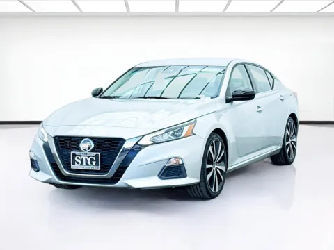 Silver 2020 Nissan Altima 2.5 SR for sale in Bellflower, CA