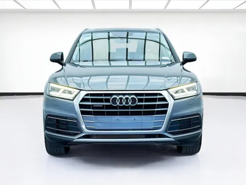 Photos of 2019 Audi Q5 2.0T Premium Plus quattro for sale in Bellflower, CA at STG Bellflower