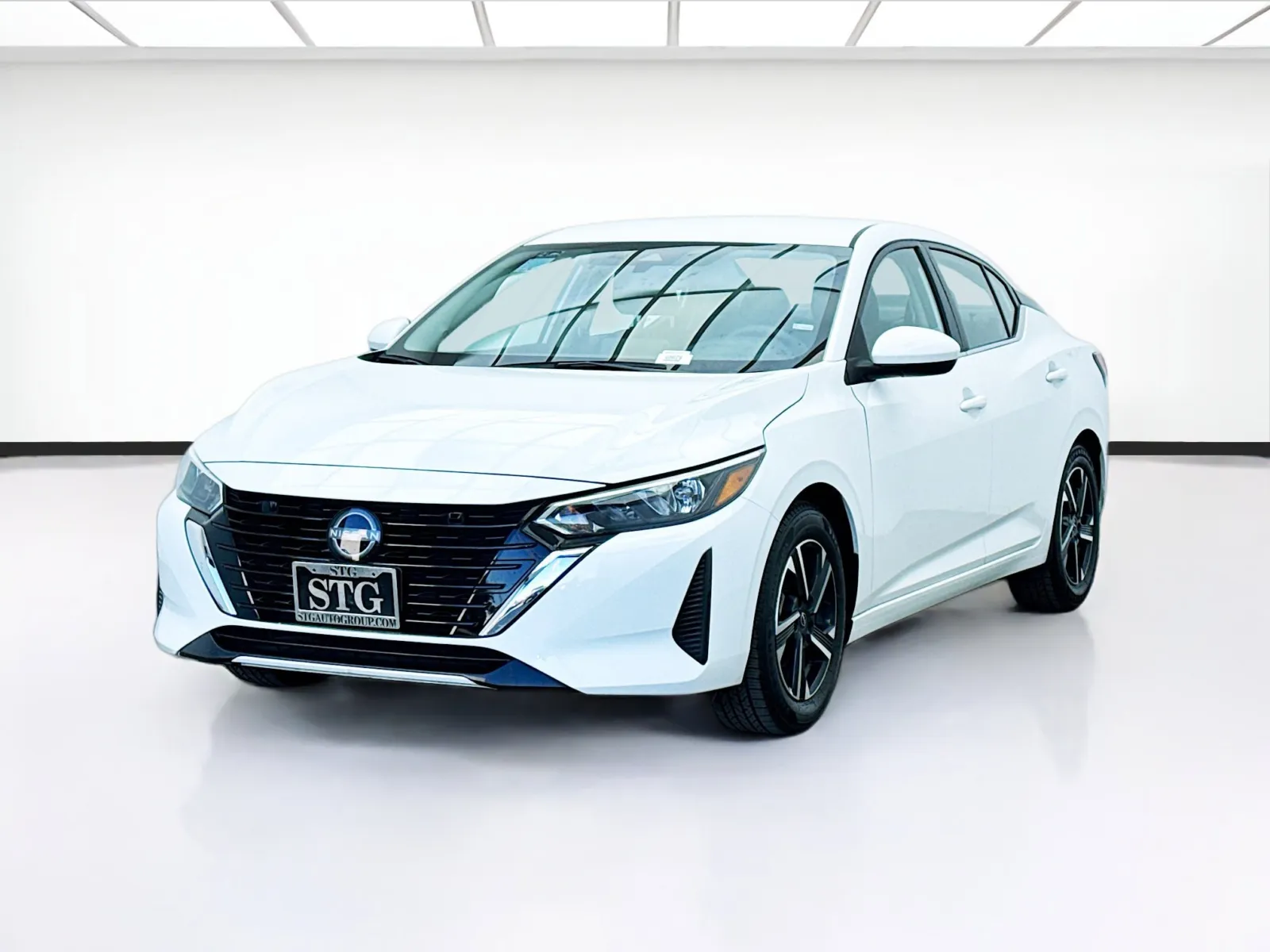 White 2025 Nissan Sentra SV for sale in Bellflower, CA