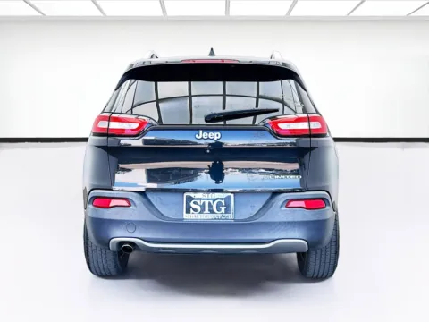 More photos of 2016 Jeep Cherokee Limited at STG Bellflower, CA