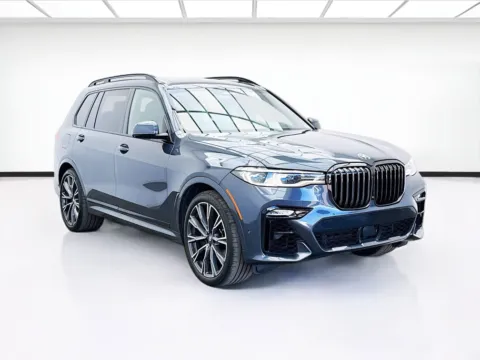 Another view of 2022 BMW X7 M50i for sale in Bellflower, CA at STG Bellflower