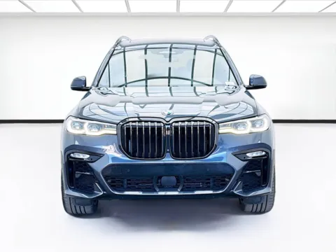 Photos of 2022 BMW X7 M50i for sale in Bellflower, CA at STG Bellflower