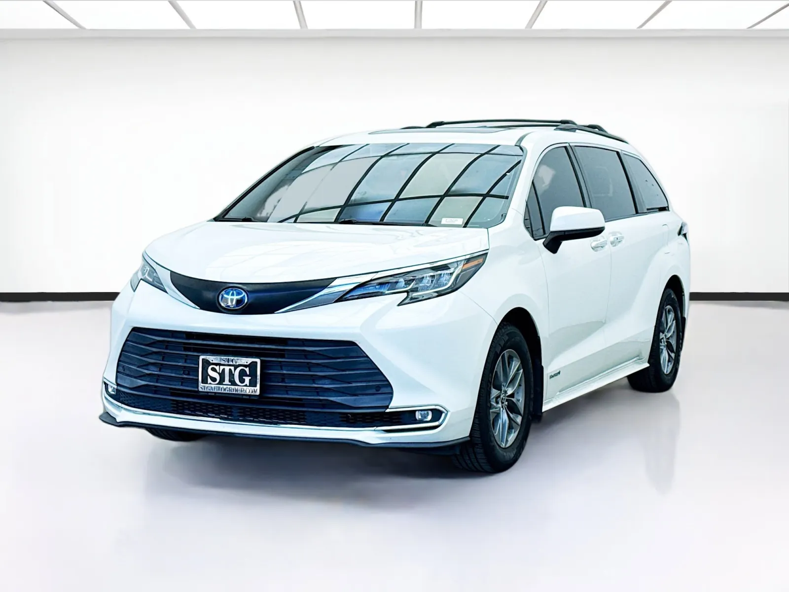 2021 Toyota Sienna XLE