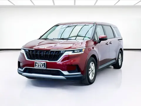 Red 2022 Kia Carnival LXS for sale in Bellflower, CA