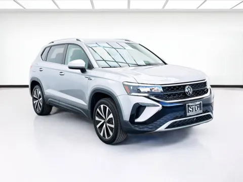 Another view of 2023 Volkswagen Taos 1.5T SE for sale in Bellflower, CA at STG Bellflower