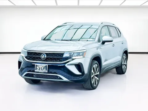 Silver 2023 Volkswagen Taos 1.5T SE for sale in Bellflower, CA