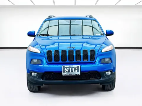 Photos of 2018 Jeep Cherokee Latitude for sale in Bellflower, CA at STG Bellflower