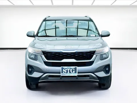 Photos of 2022 Kia Seltos EX for sale in Bellflower, CA at STG Bellflower