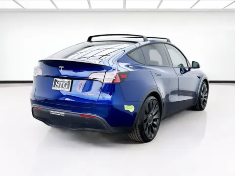 More photos of 2023 Tesla Model Y Performance at STG Bellflower, CA