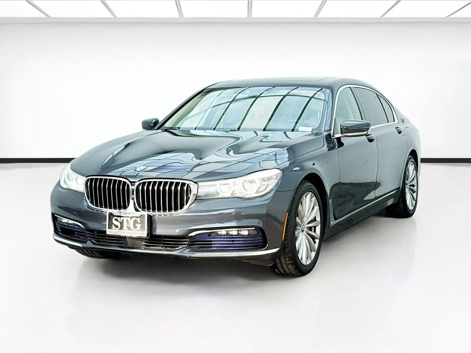 Gray 2017 BMW 7 Series 740i EXECUTIVE/DRIVER ASSISTANCE II & PLUS PACKAGE for sale in Bellflower, CA