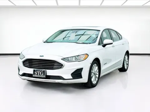 White 2019 Ford Fusion Hybrid SE for sale in Bellflower, CA