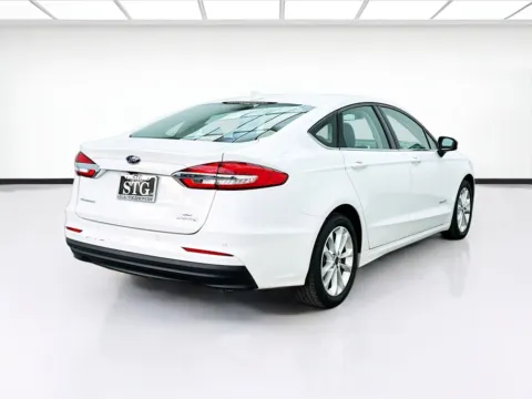 More photos of 2019 Ford Fusion Hybrid SE at STG Bellflower, CA