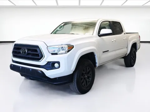 White 2023 Toyota Tacoma SR5 V6 for sale in Bellflower, CA