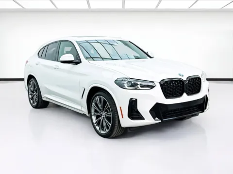 Another view of 2023 BMW X4 xDrive30i for sale in Bellflower, CA at STG Bellflower