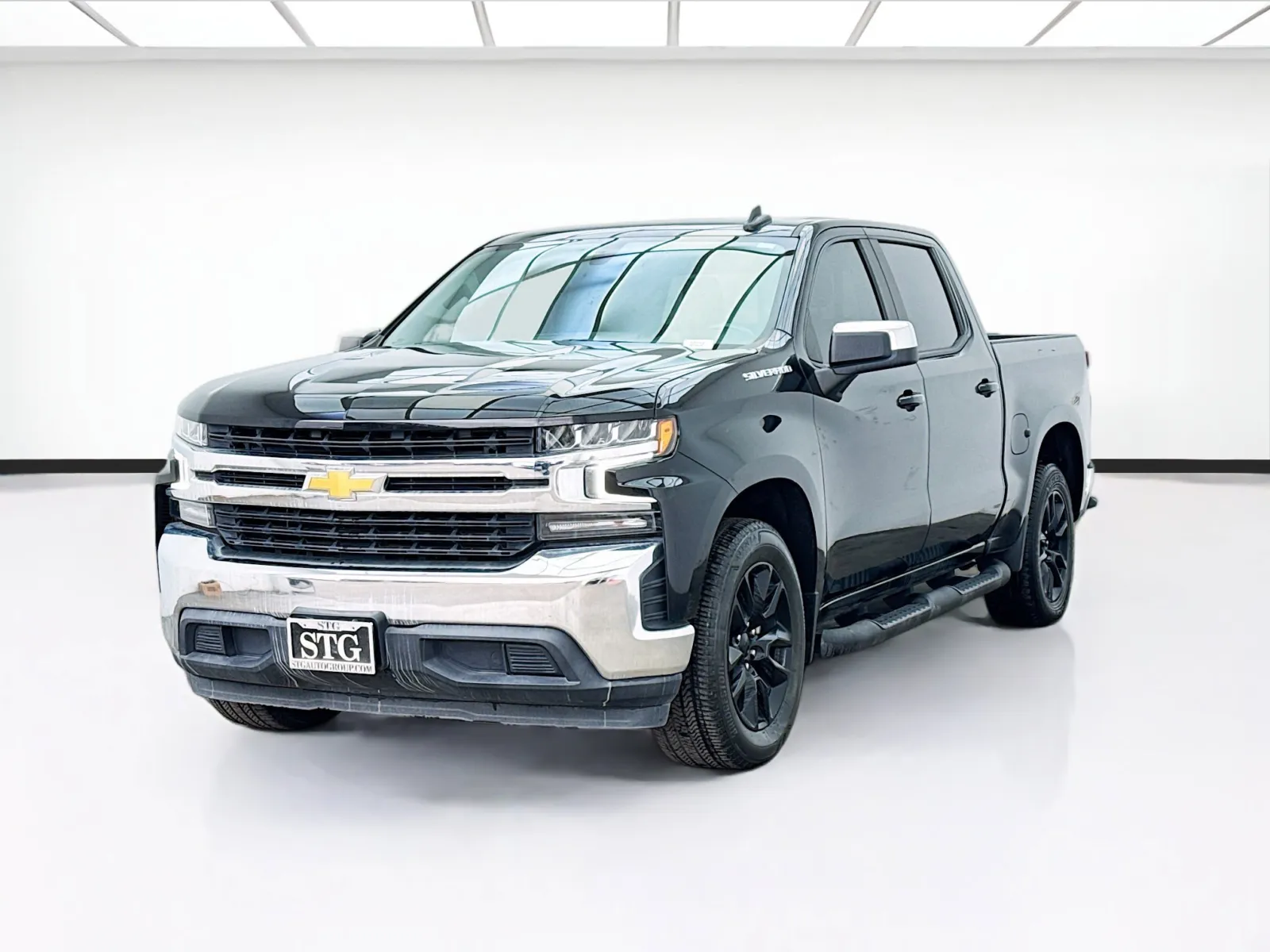 Black 2022 Chevrolet Silverado 1500 LTD LT for sale in Bellflower, CA