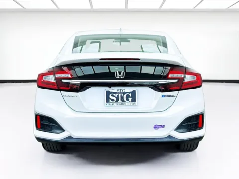 More photos of 2018 Honda Clarity Plug-In Hybrid at STG Bellflower, CA