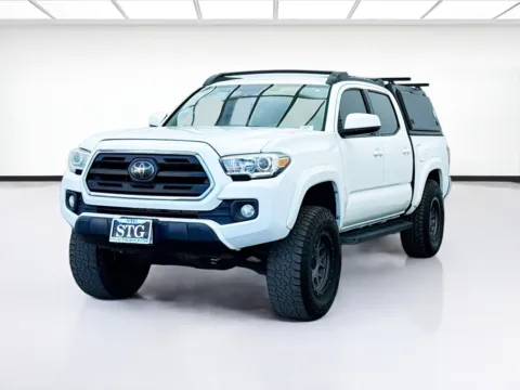 White 2018 Toyota Tacoma SR5 V6 for sale in Bellflower, CA