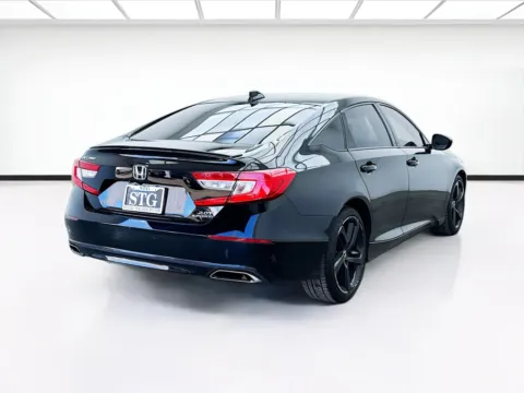 More photos of 2018 Honda Accord Sedan Sport 2.0T at STG Bellflower, CA