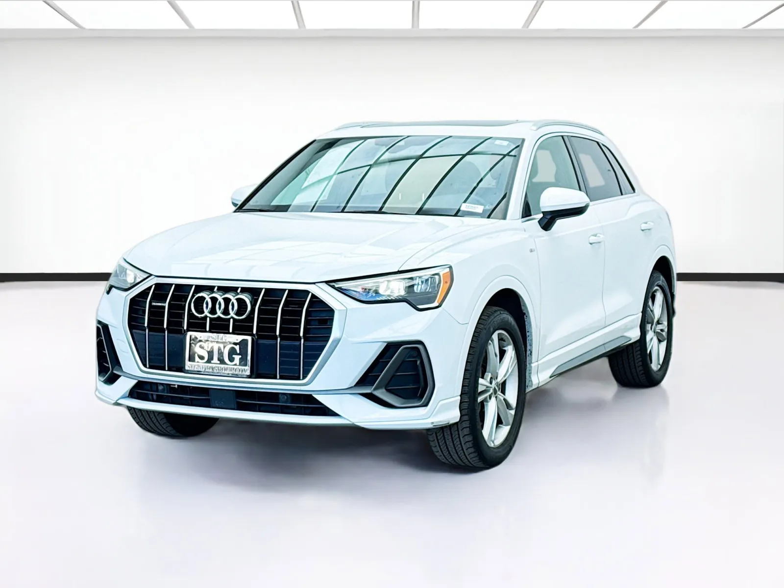 White 2020 Audi Q3 Premium S line quattro for sale in Bellflower, CA