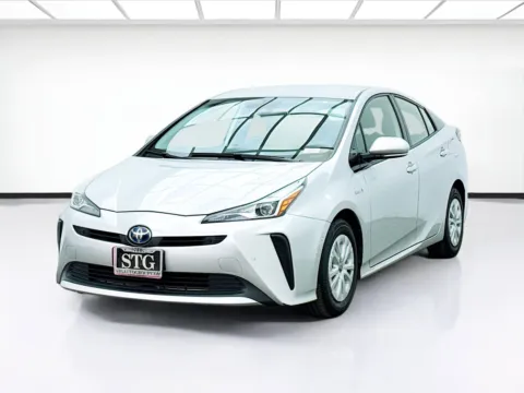 Silver 2019 Toyota Prius L for sale in Bellflower, CA