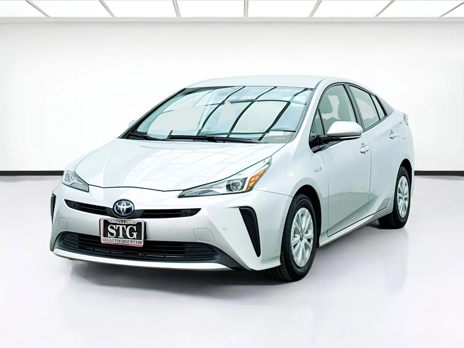 Silver 2019 Toyota Prius LE for sale in Bellflower, CA